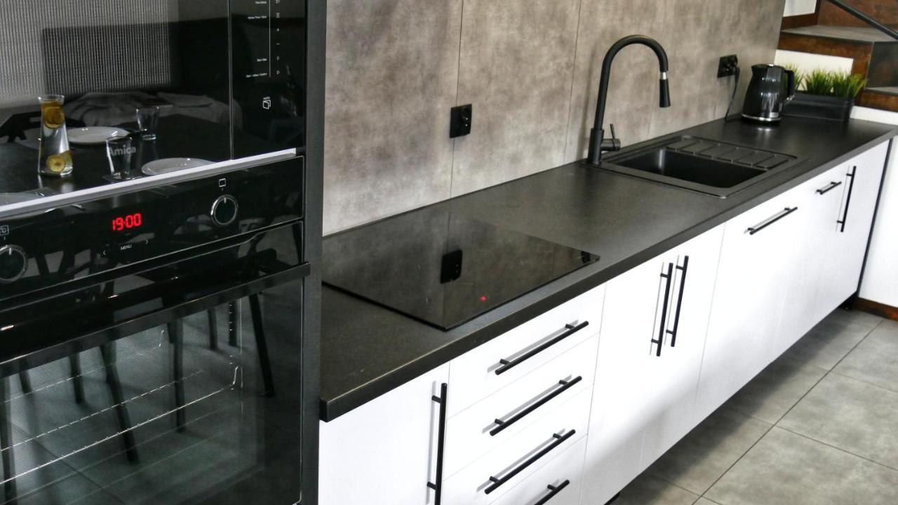 Black & White Houses Niedzica Екстериор снимка